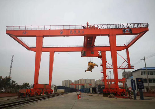 河南龍門(mén)吊，選擇龍門(mén)吊起重機(jī)電纜有什么要求