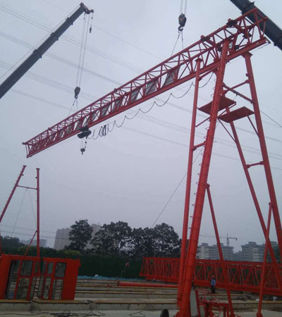 門式起重機(jī)施工過程中的安全注意事項有哪些？